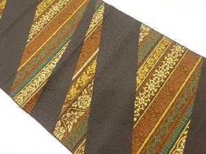 変わり斜線に花唐草模様織出し名古屋帯